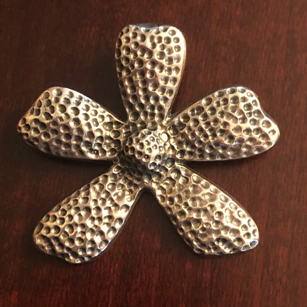 Silpada Retired Flower Pendant